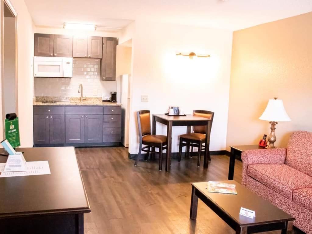 Econo Lodge Vidalia Eksteriør billede